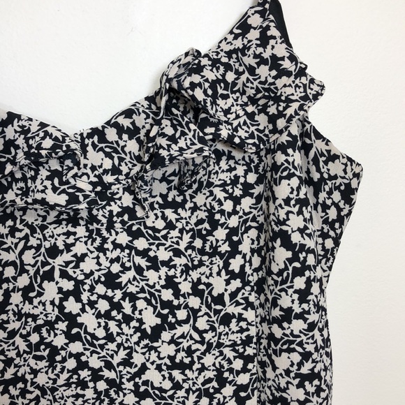Urban Outfitters Angelica Floral Ruffle Midi Dress Black Cream Size Medium - Picture 7 of 12